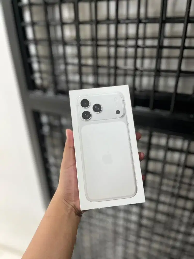 IPHONE 17PRO MAX 256GB, CASHBACK 2jt !