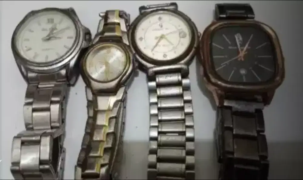 ALBA WOMEN WATCH