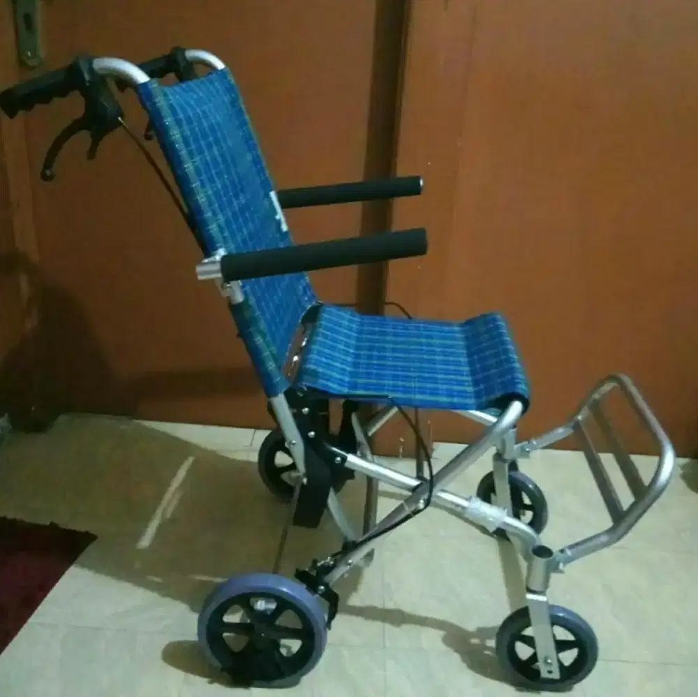 Kursi Roda Travel Lipat Second