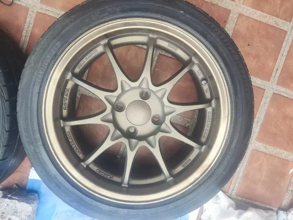 J>velg Volk Rays CE28 195/50R16 Spesifikasi R16 dgn PCD 5x114.3