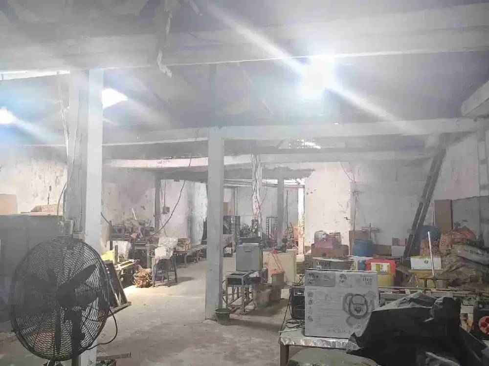 Di Jual Gudang dikecamatan  Benda