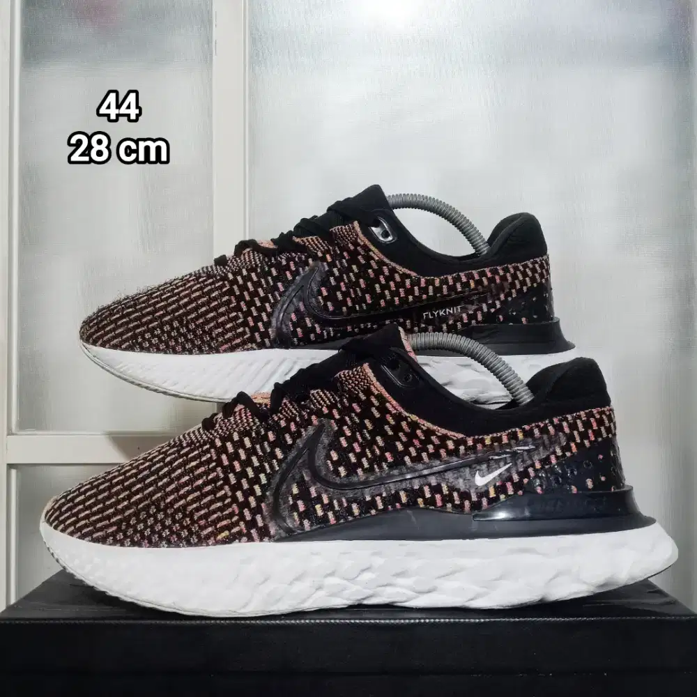 Nike Flyknit Running