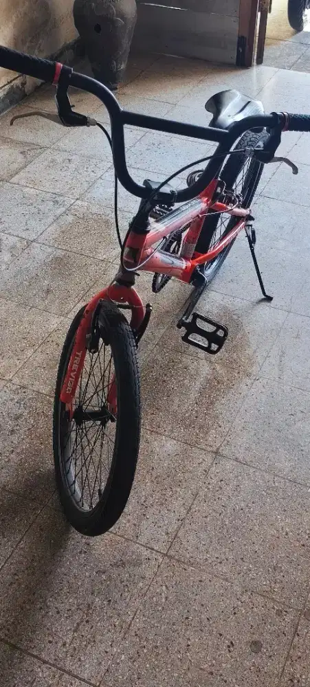 Sepeda BMX Polygon Treviso