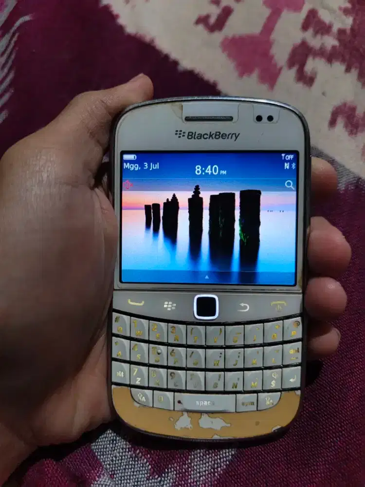 Hp jadul Blackberry 9900 Dakota second original