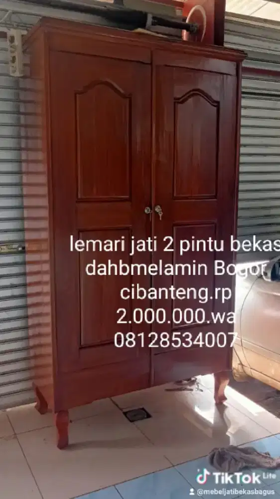 Lemari kayu jati bekas dah melamin pintu2