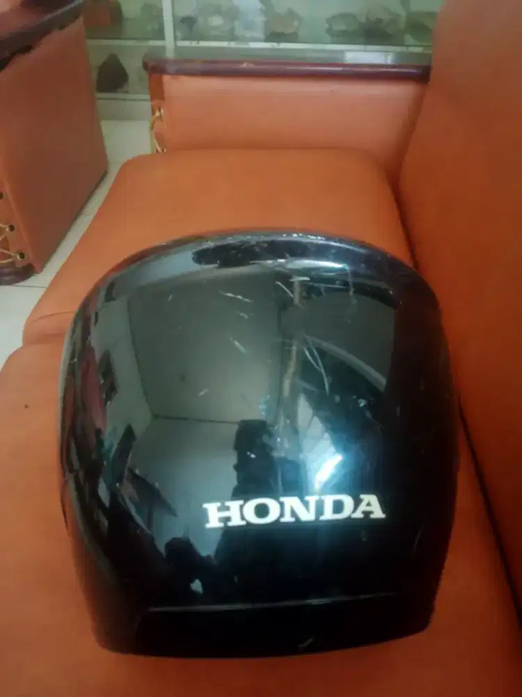 Helm bekas bagus