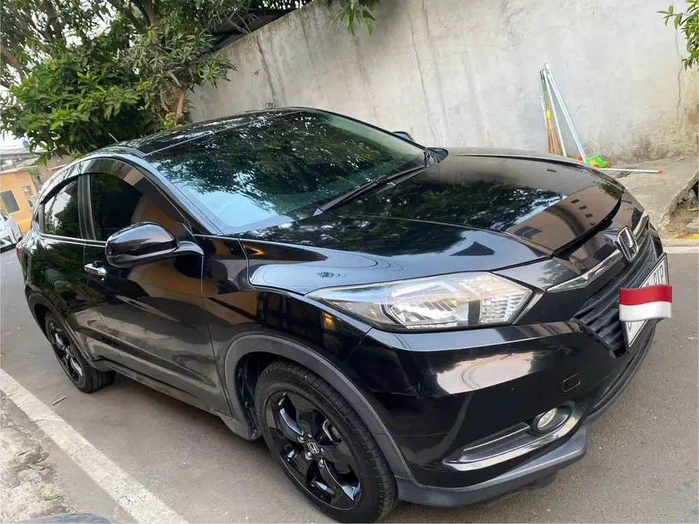 Honda HR-V E AT 2017 Bensin