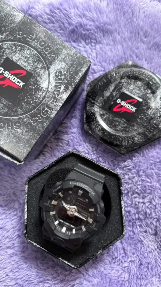 Jam Tangan Pria G-Shock GA-700-1BDR Hitam Original