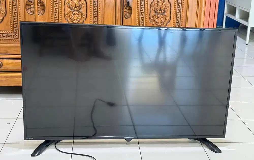 TV Sharp LED 40 inch-40LE185i