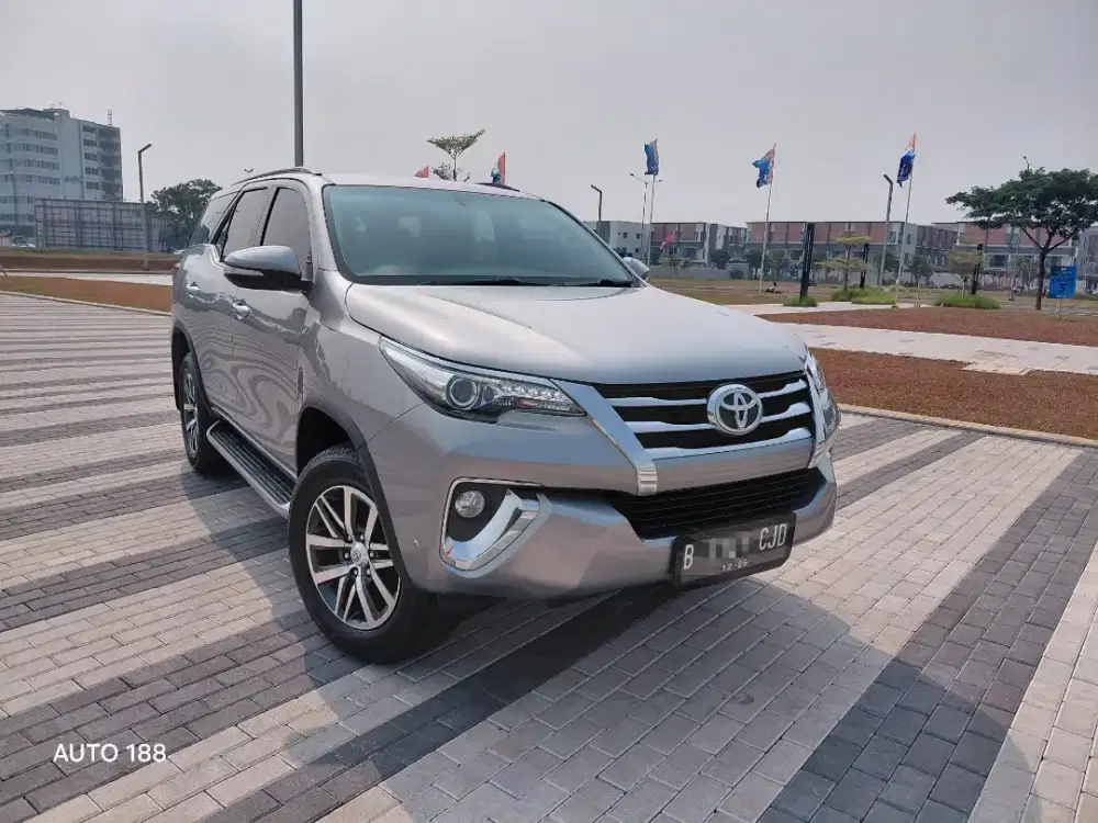(DIESEL, KM ANTIK, SIMPANAN) TOYOTA FORTUNER VRZ 2.4 4X2 AT TAHUN 2016