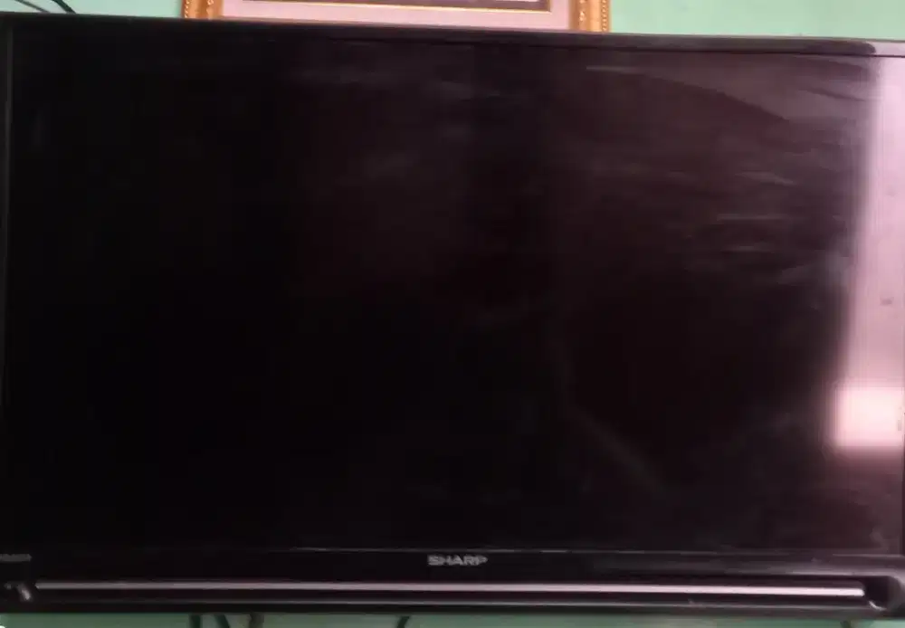 Tv merk sharp 32 inc 1 thun pemakaian