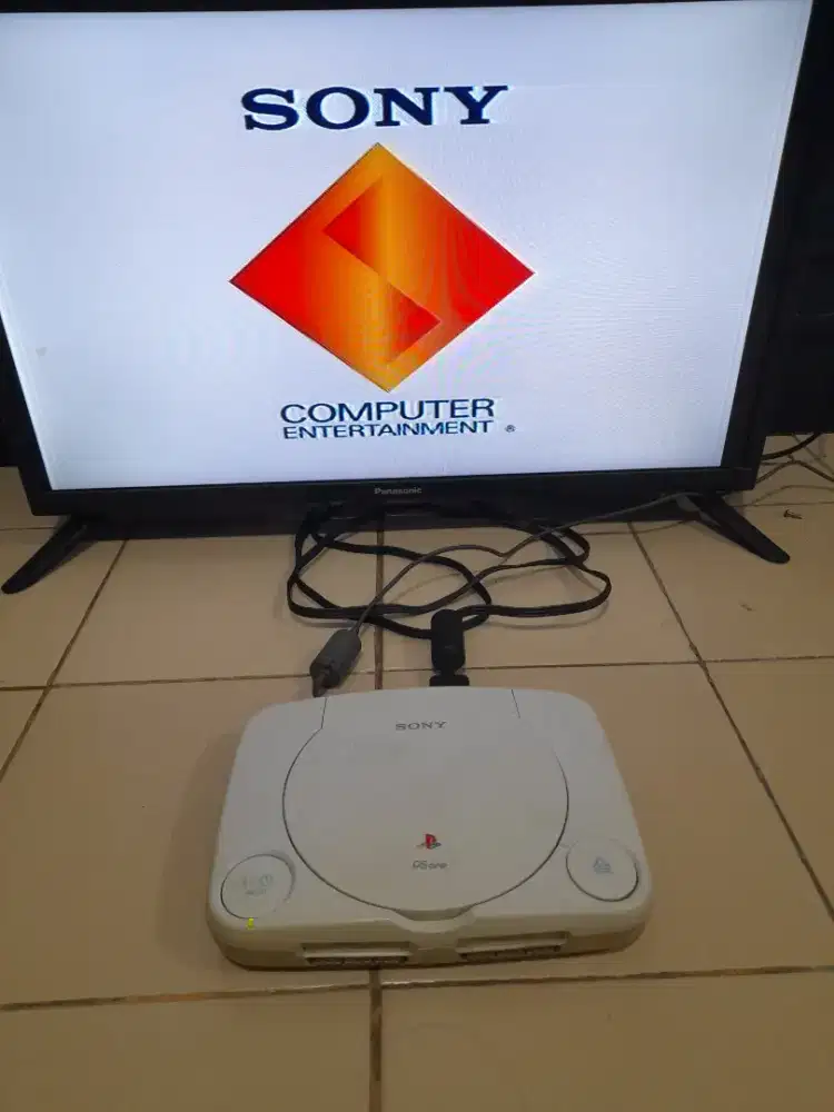 Nostalgila Ps 1 tipe Slim 

Mesin idup mines harus ganti optik