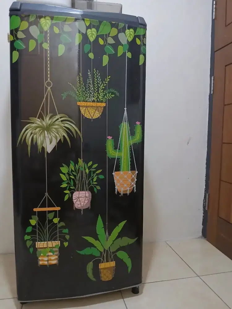 Kulkas Bekas 1 Pintu (Aqua)
