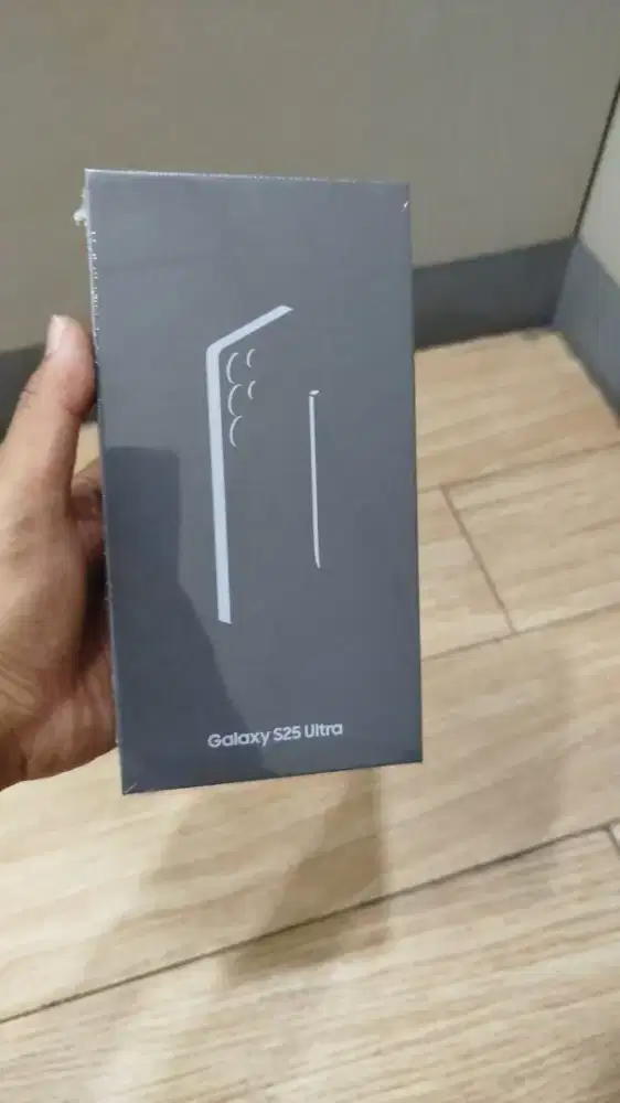 25 ultra Samsung garansi resmi on 1 tahun