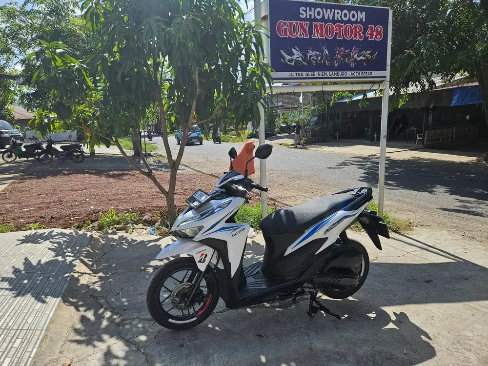 Di jual honda vario 125 tahun 2019