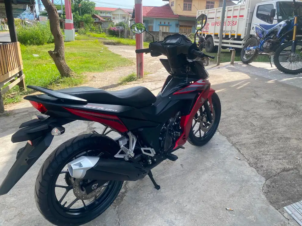Di jual honda Supra GTR tahun 2025