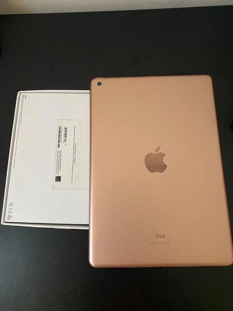 Ipad 8 32GB Wifi Mulus ex Inter