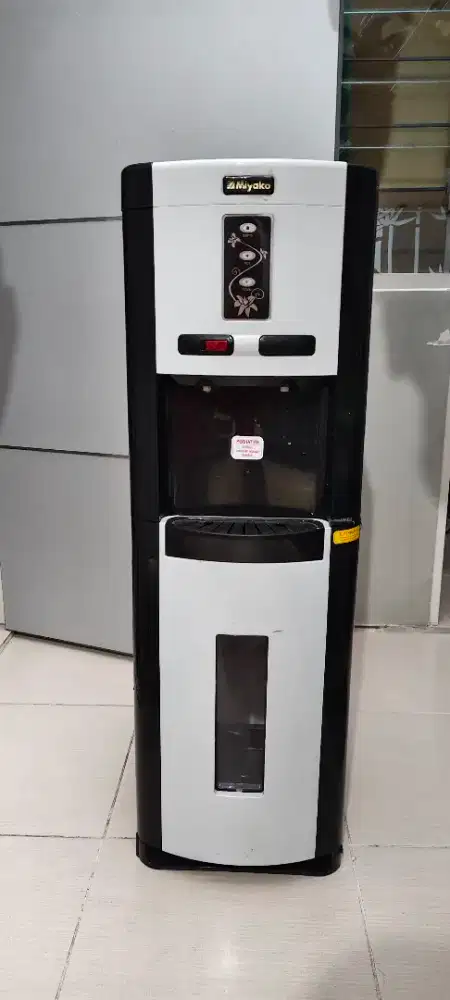 Dispenser galon bawah miyako