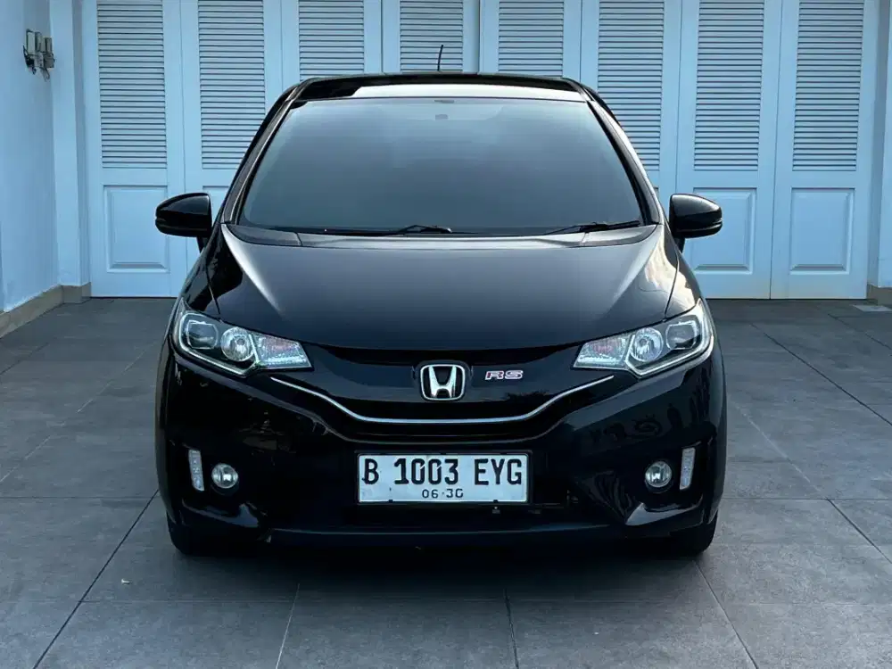 [KREDIT DP 20JT] HONDA JAZZ RS GK5 MATIC•BEBAS LAKA BANJIR
