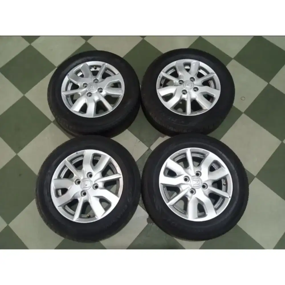 Velg + Ban Honda Brio S CVT 2026 R14 Like New