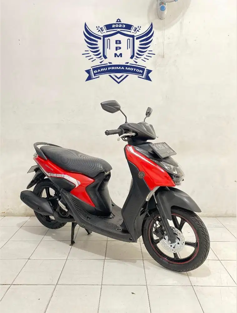 Yamaha gear 2021 merah