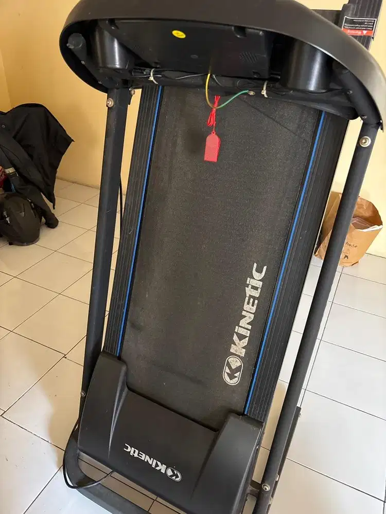 Mesin tread mill elektrik