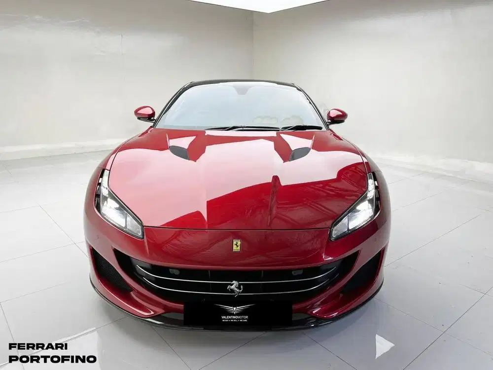 FERRARI PORTOFINO 3.9 CONVERTIBLE 2019 ROSSO PORTOFINO ON RED