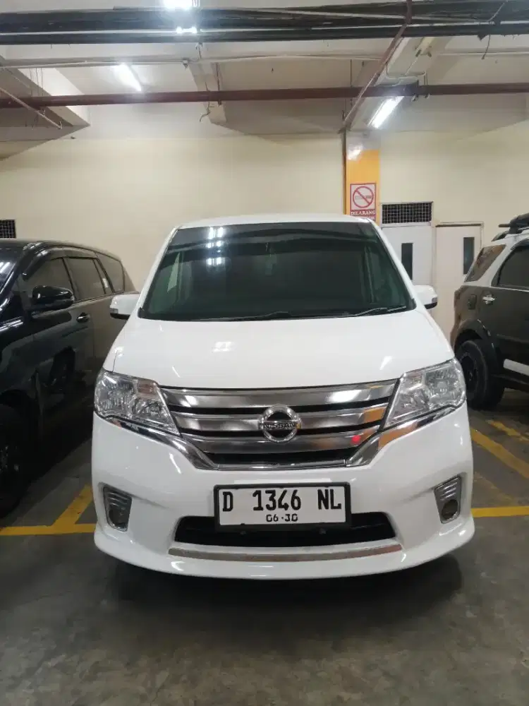 Nissan Serena 2013 Bensin