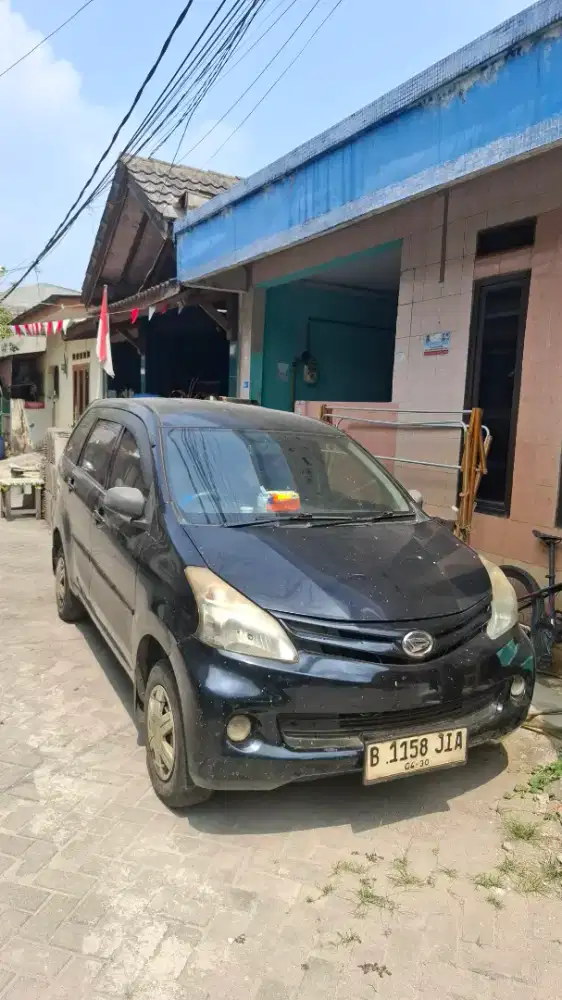 Mobil Xenia Manual 2015