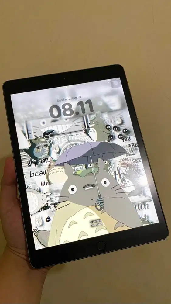 iPad Gen 8 32 GB