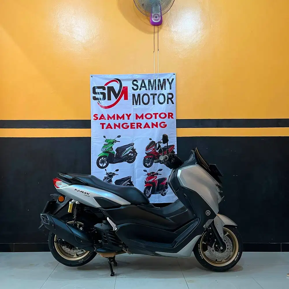 YAMAHA ALL NEW NMAX 155 CON 2023 SECOND LIKE NEW