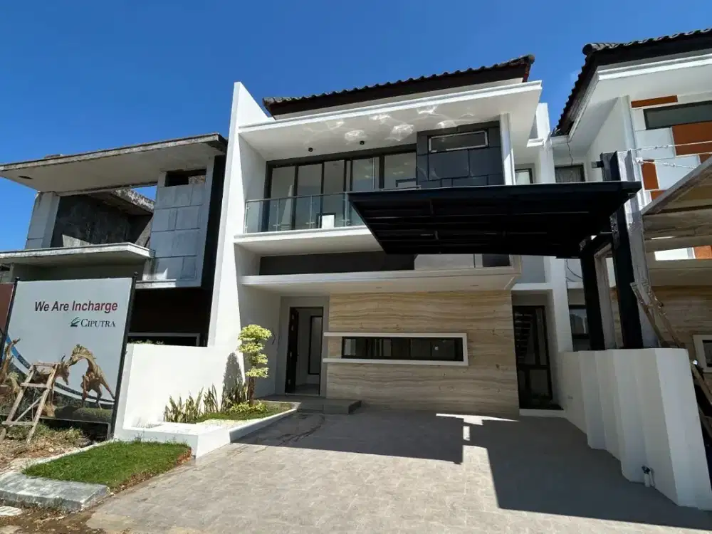 Rumah 2 Lantai 4 Kamar Tidur di Area Jalan Perintis Makassar