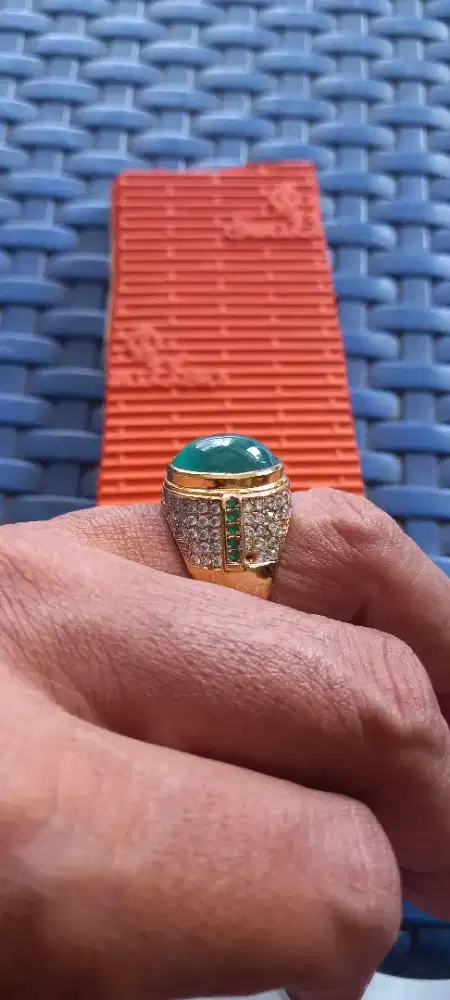 Batu akik bacan kura