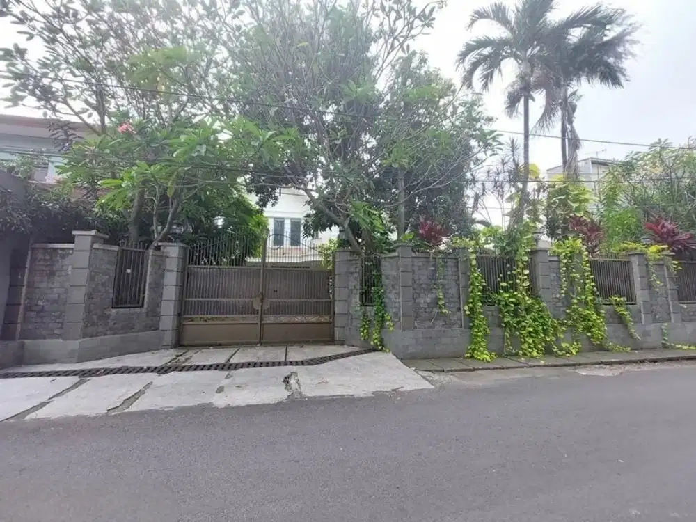 Rumah 2Lt di Jeruk Purut Dalam Cilandak Timur, Selangkah Ke Tol