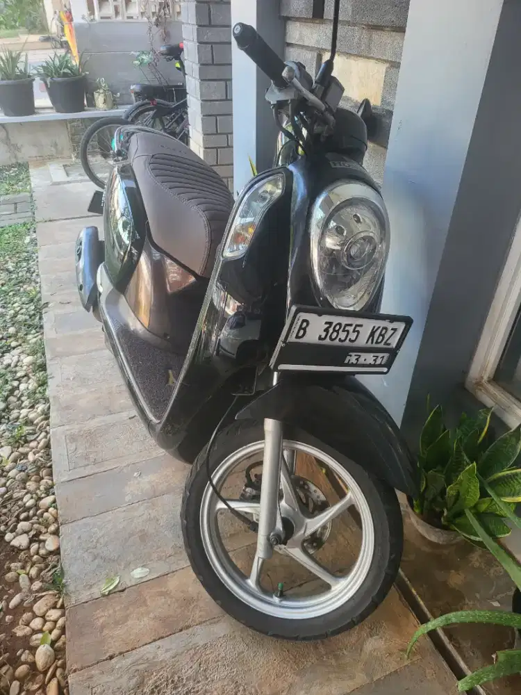 Scoopi 2016 mesin dan body terawat full lengkap