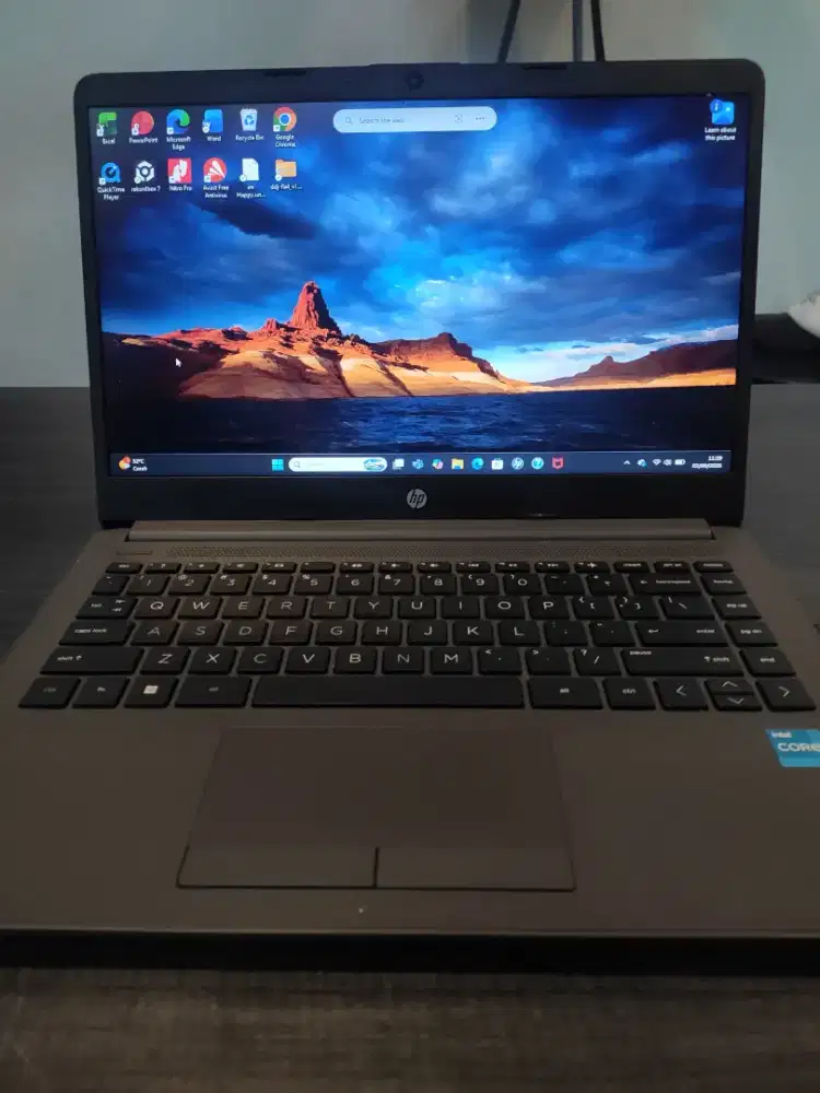 Laptop HP 240 14 inch Gen 9 Core i3