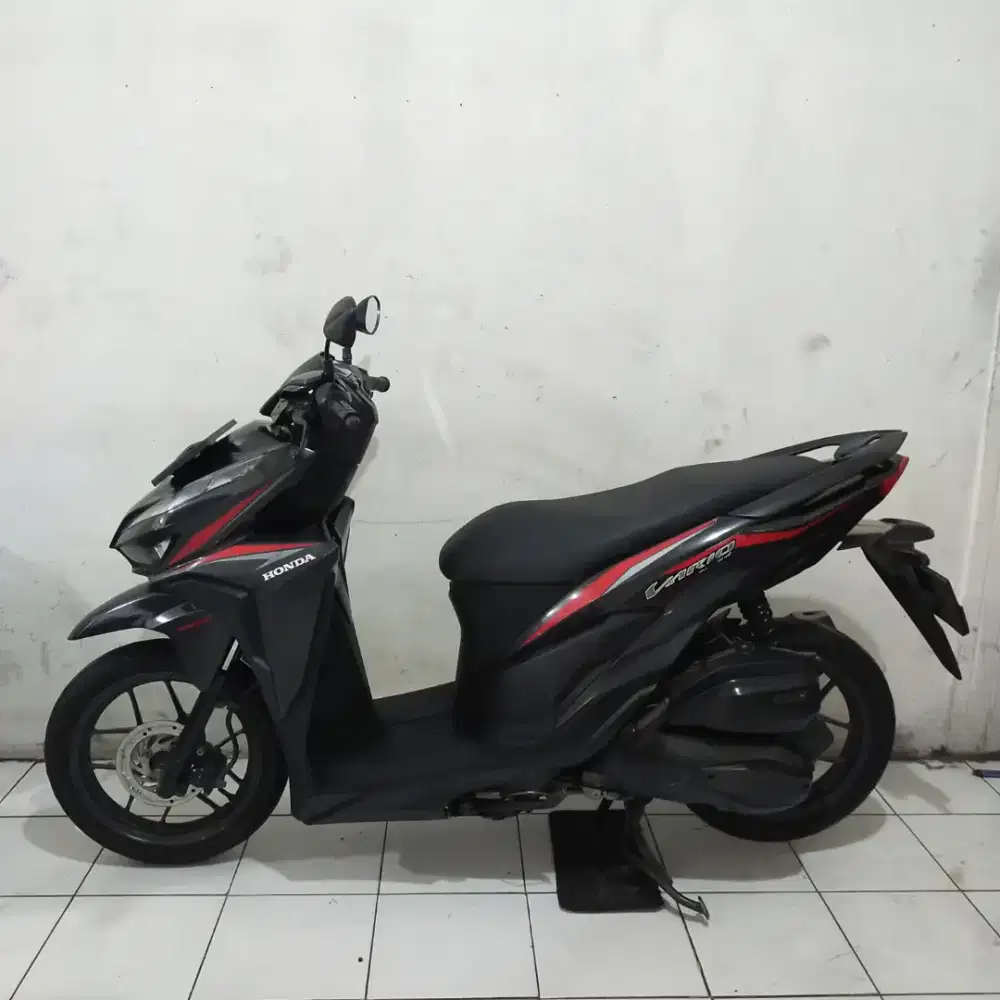 Honda Vario 125 New 2018 Bagus lengkap