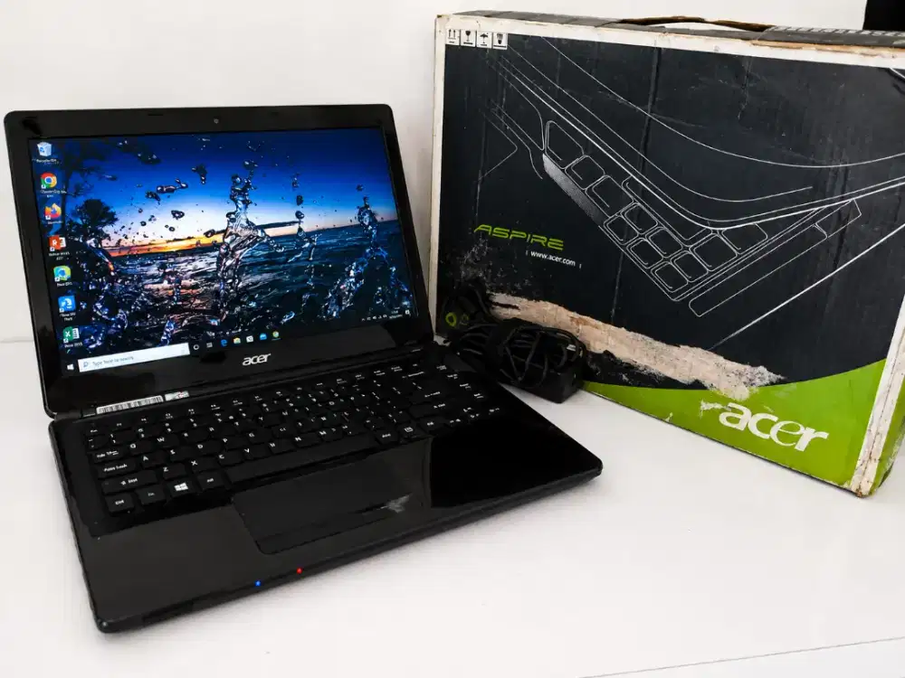 LAPTOP ACER ASPIRE E1