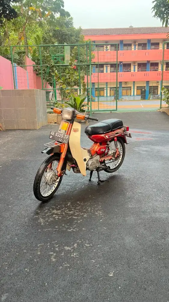 Jual V 80 TH 1982