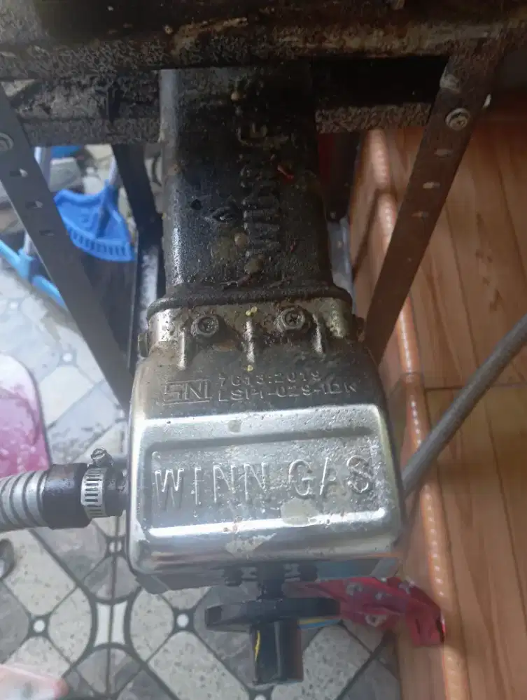 Kompor mawar merk win gass