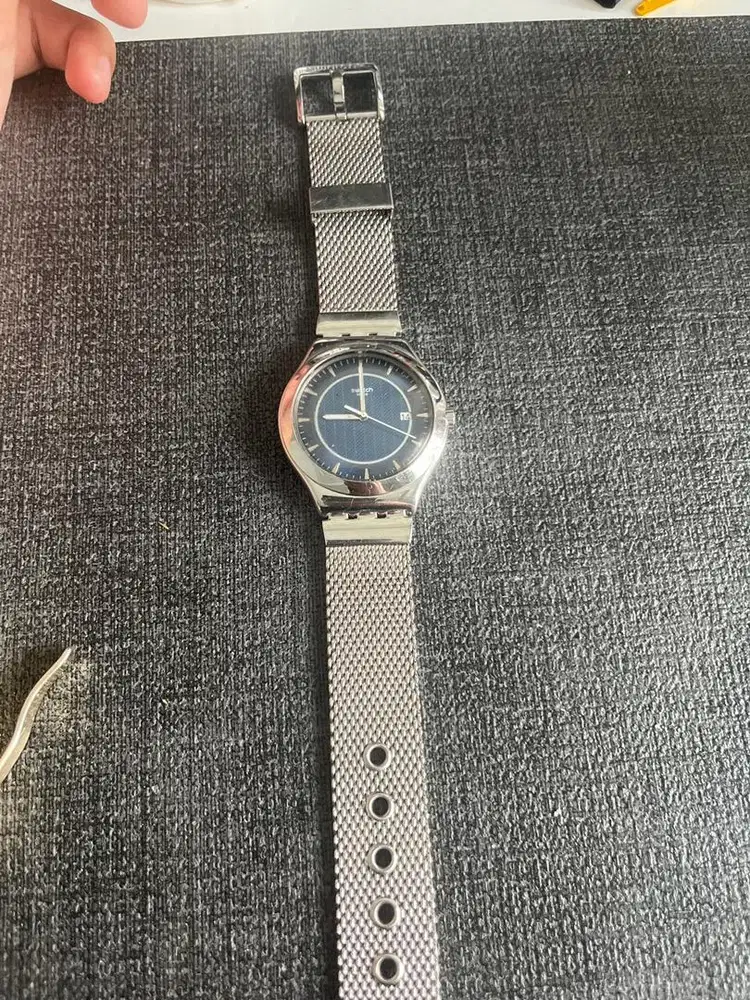 Jam tangan SWATCH swiss