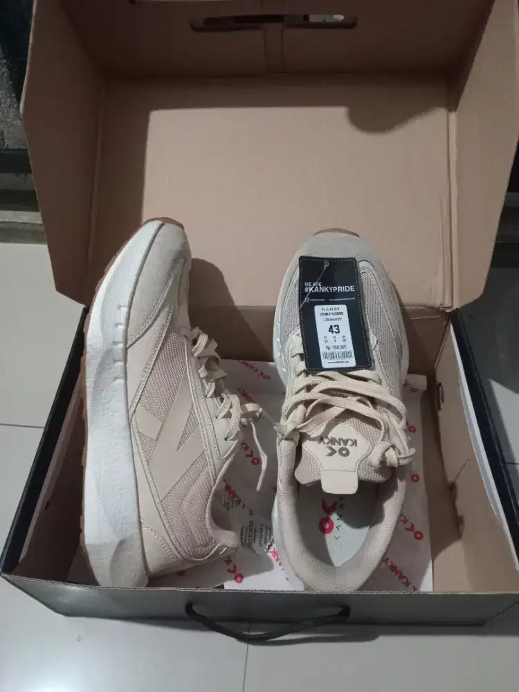 Sepatu kanky clasic story kitaro (nego tipis)