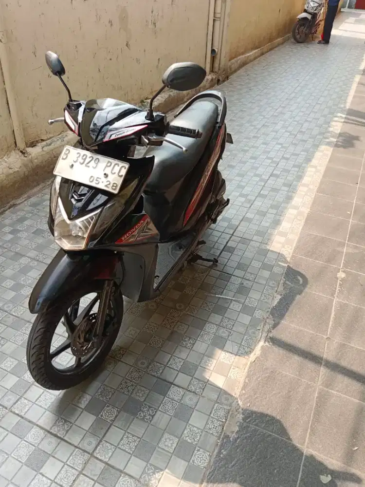 Jual motir honda beat fi thn 2017 tgn satu mulus