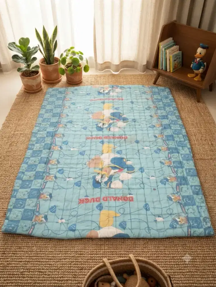 Kasur Matras Quilting Bayi Motif Donald Duck - Preloved