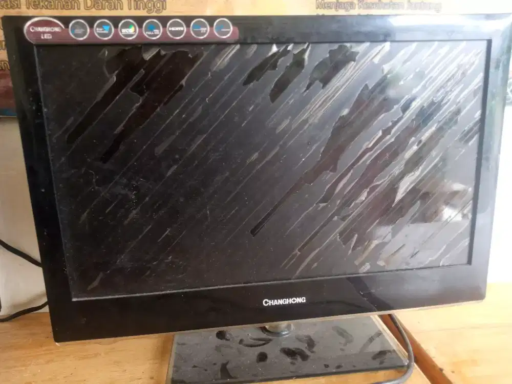 Tv led changhong 24in,minus polaris