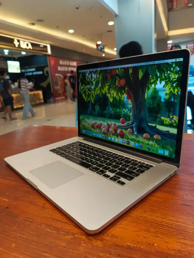 Macbook Pro Retina 15 inch mid 2012