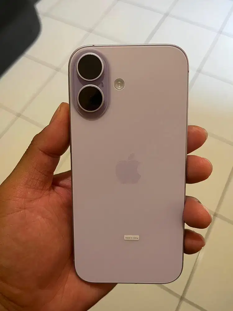 Iphone 17 ibox 1bln pakai