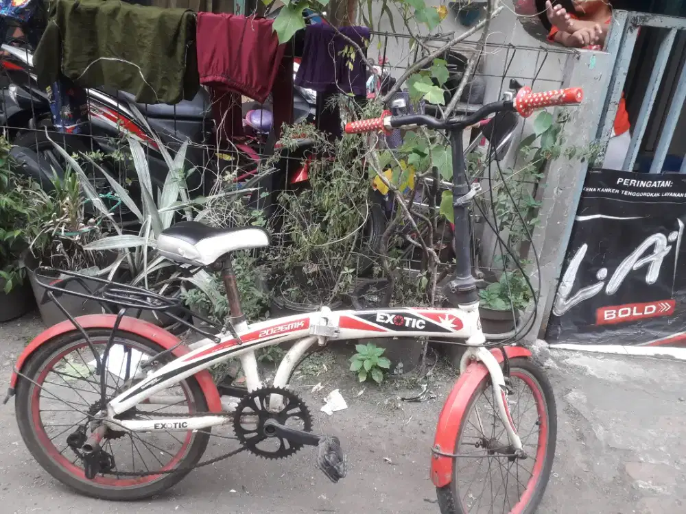 Sepeda lipat anak ukuran 20