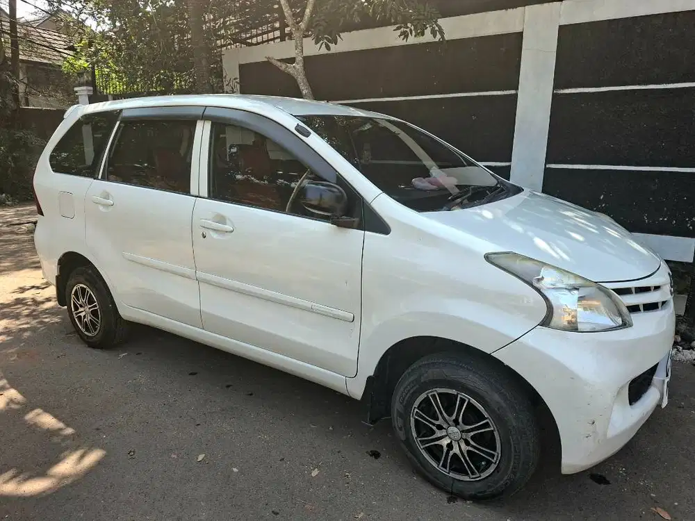 Xenia 1000 cc 2014 terawat