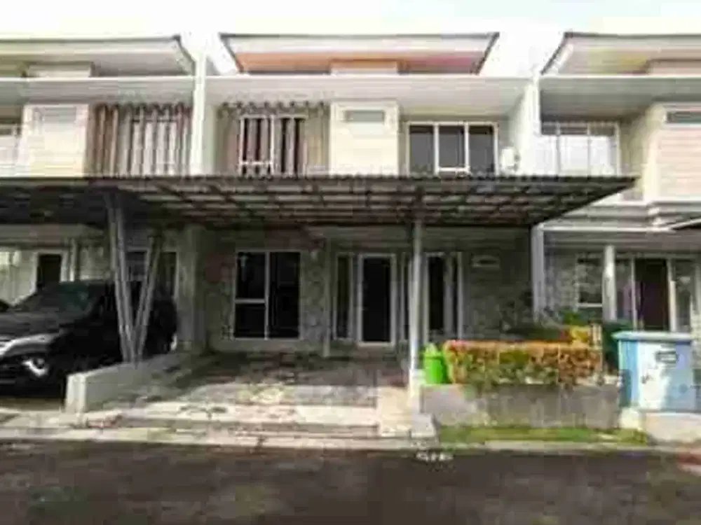 rumah 2,5 lantai 
di JGC - jakarta garden city
